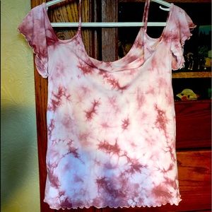Perfect stylish off the shoulder tie die top